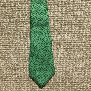 Vineyard vines youth tie
